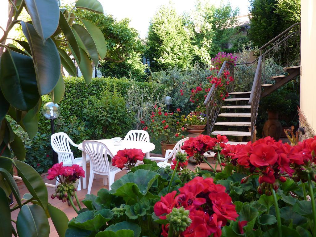 Primettahouse Ξενοδοχείο Σαν Τζιμινιάνο Εξωτερικό φωτογραφία